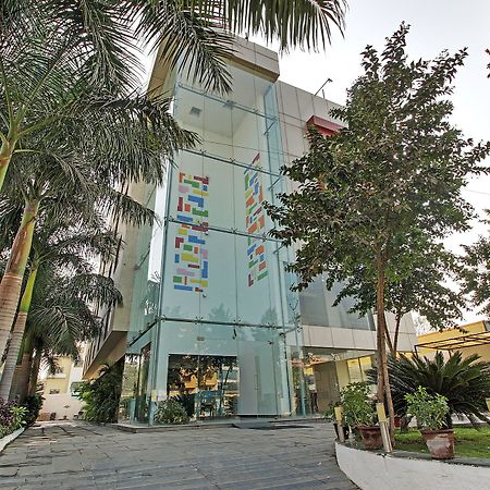 Hotel Sai Miracle Shirdi Extérieur photo