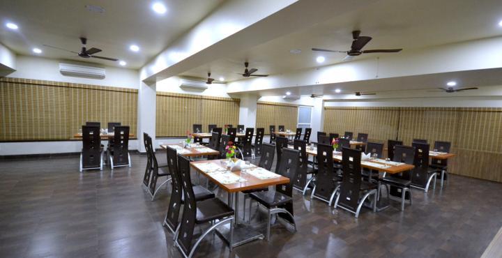 Hotel Sai Miracle Shirdi Extérieur photo