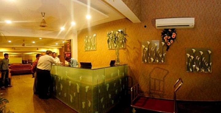 Hotel Sai Miracle Shirdi Extérieur photo