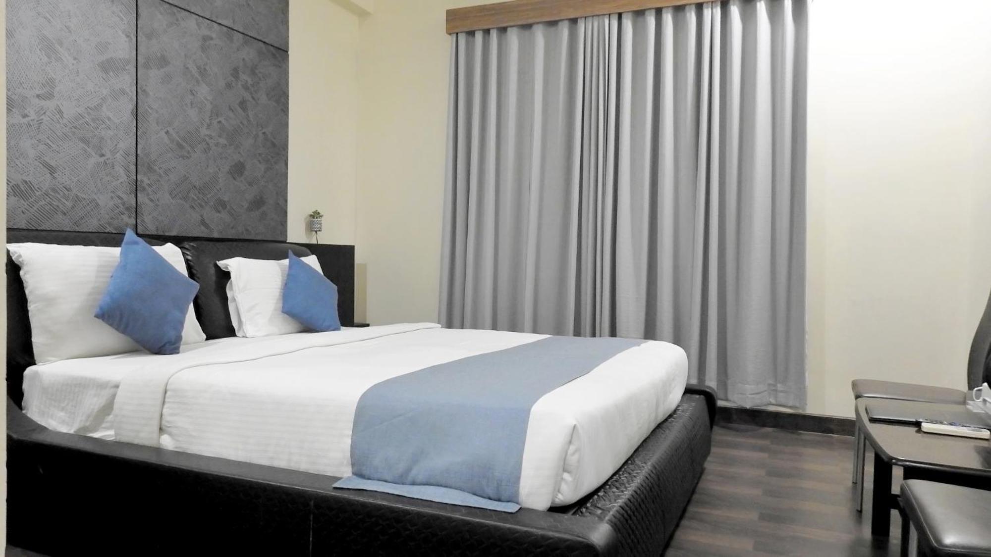 Hotel Sai Miracle Shirdi Extérieur photo