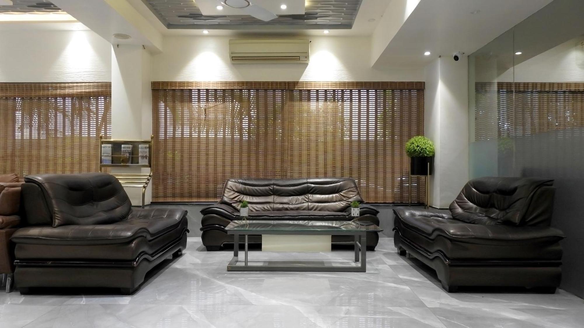 Hotel Sai Miracle Shirdi Extérieur photo