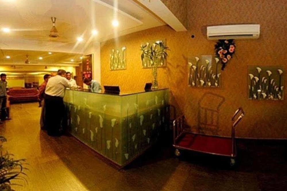 Hotel Sai Miracle Shirdi Extérieur photo