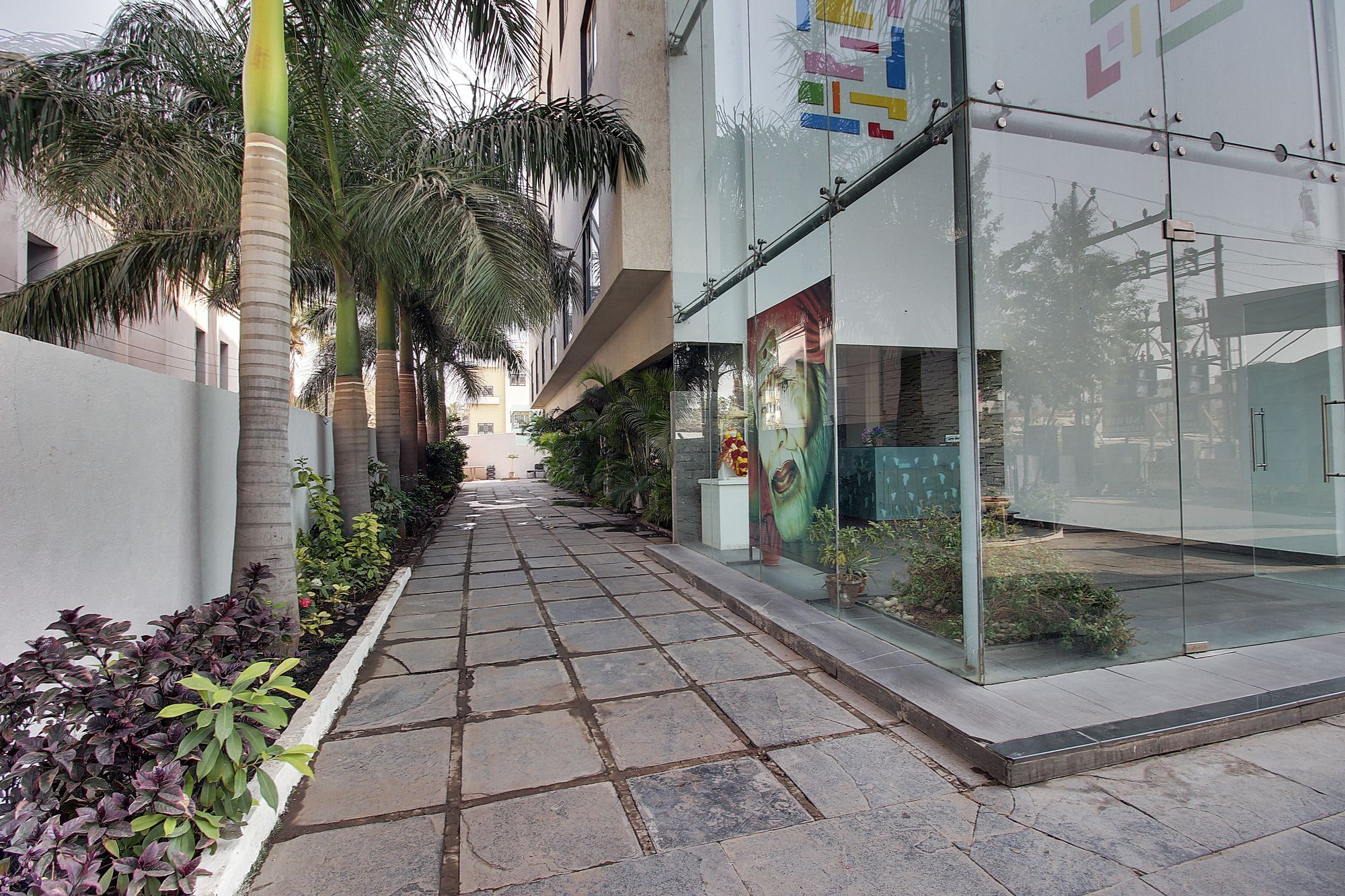 Hotel Sai Miracle Shirdi Extérieur photo