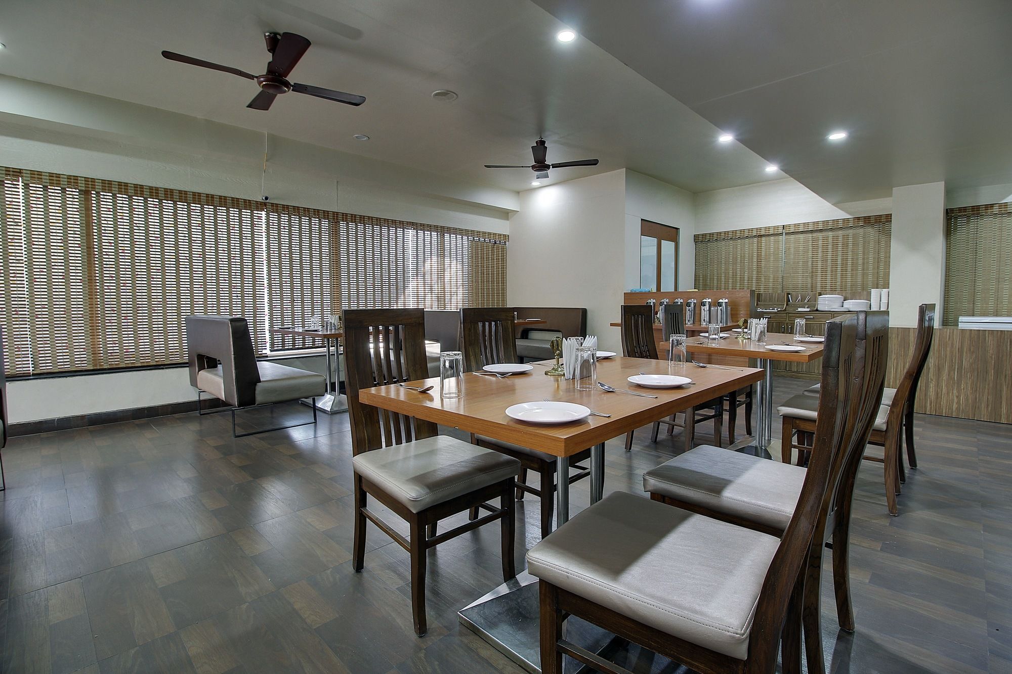 Hotel Sai Miracle Shirdi Extérieur photo